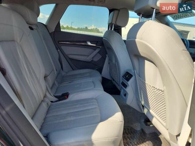 Черный Ауди Ку 5, объемом двигателя 1.98 л и пробегом 46 тыс. км за 8000 $, фото 9 на Automoto.ua