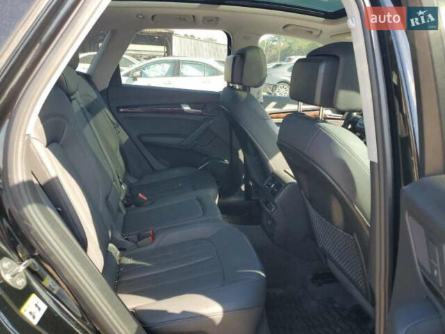 Чорний Ауді Ку 5, об'ємом двигуна 1.98 л та пробігом 104 тис. км за 18000 $, фото 7 на Automoto.ua