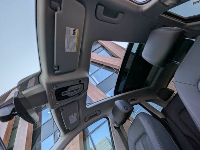 Черный Ауди Ку 5, объемом двигателя 2 л и пробегом 142 тыс. км за 30950 $, фото 14 на Automoto.ua