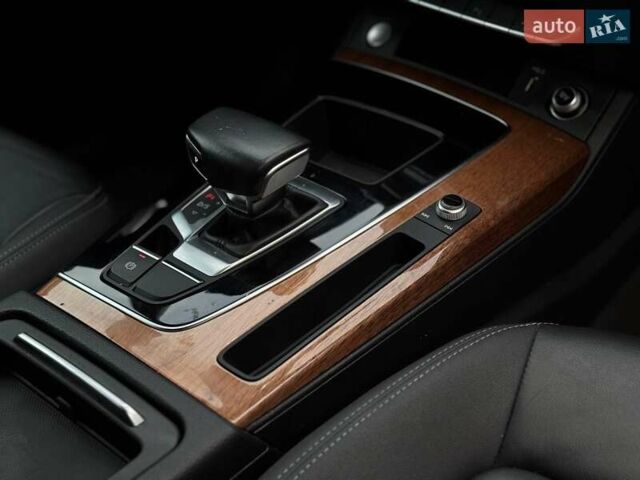 Черный Ауди Ку 5, объемом двигателя 1.98 л и пробегом 118 тыс. км за 27900 $, фото 81 на Automoto.ua