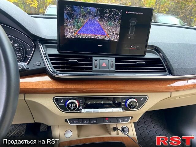 Черный Ауди Ку 5, объемом двигателя 2 л и пробегом 87 тыс. км за 30500 $, фото 8 на Automoto.ua