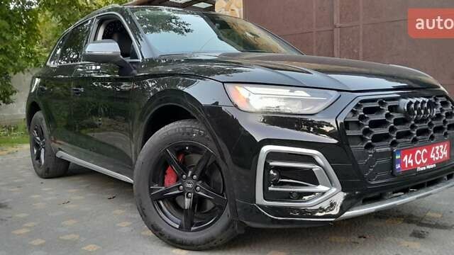 Ауди Ку 5 2020 в Стрые на Automoto.ua Черный Ауди Ку 5, объемом двигателя 2 л и пробегом 76 тыс. км за 29900 $, фото 1 на Automoto.ua