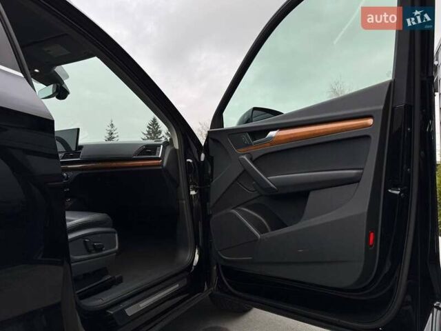 Черный Ауди Ку 5, объемом двигателя 1.98 л и пробегом 118 тыс. км за 27900 $, фото 71 на Automoto.ua