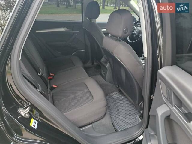 Чорний Ауді Ку 5, об'ємом двигуна 3 л та пробігом 181 тис. км за 33999 $, фото 14 на Automoto.ua