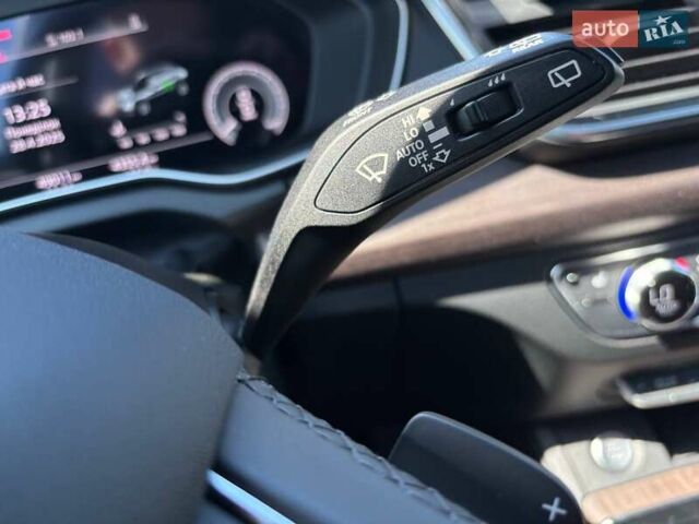 Черный Ауди Ку 5, объемом двигателя 1.98 л и пробегом 49 тыс. км за 46990 $, фото 20 на Automoto.ua