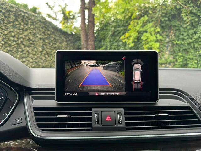 Чорний Ауді Ку 5, об'ємом двигуна 2 л та пробігом 38 тис. км за 19900 $, фото 8 на Automoto.ua