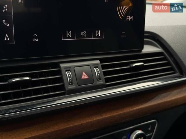 Черный Ауди Ку 5, объемом двигателя 1.98 л и пробегом 118 тыс. км за 27900 $, фото 49 на Automoto.ua