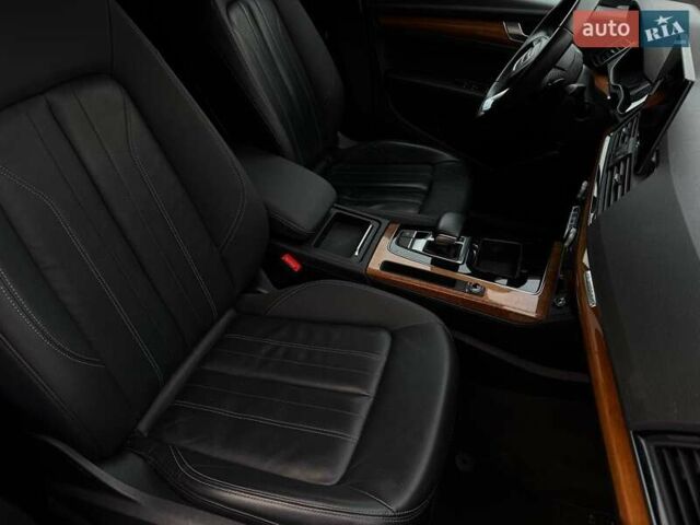 Черный Ауди Ку 5, объемом двигателя 1.98 л и пробегом 118 тыс. км за 27900 $, фото 80 на Automoto.ua