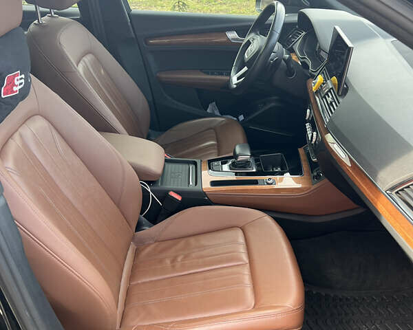 Черный Ауди Ку 5, объемом двигателя 1.98 л и пробегом 81 тыс. км за 47500 $, фото 17 на Automoto.ua