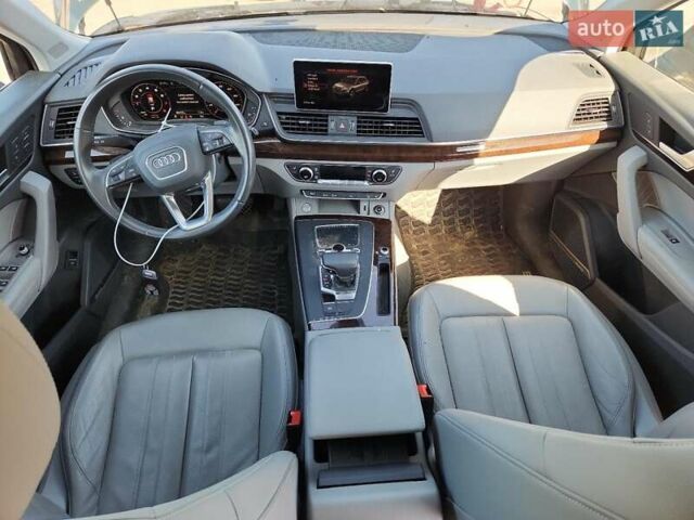 Черный Ауди Ку 5, объемом двигателя 1.98 л и пробегом 46 тыс. км за 8000 $, фото 7 на Automoto.ua