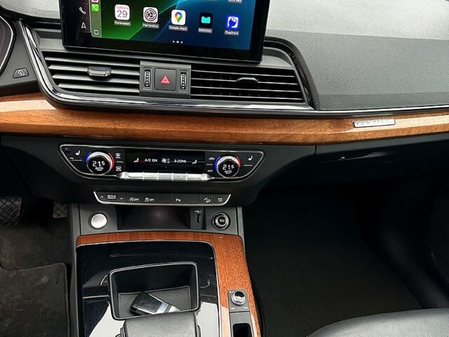 Чорний Ауді Ку 5, об'ємом двигуна 2 л та пробігом 71 тис. км за 27500 $, фото 9 на Automoto.ua