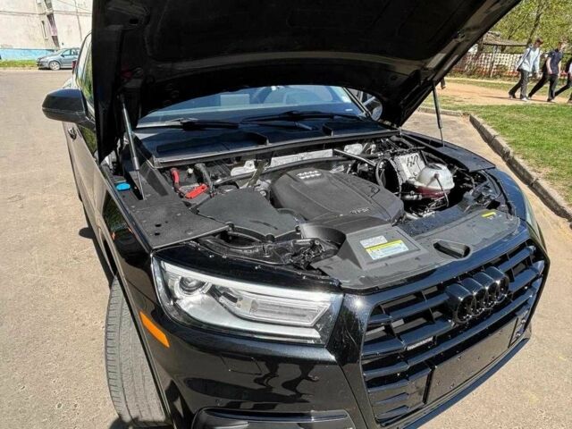 Ауди Ку 5 2020 в Одессе на Automoto.ua Черный Ауди Ку 5, объемом двигателя 2 л и пробегом 80 тыс. км за 20000 $, фото 9 на Automoto.ua