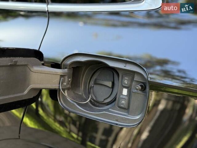 Черный Ауди Ку 5, объемом двигателя 1.98 л и пробегом 89 тыс. км за 39000 $, фото 5 на Automoto.ua