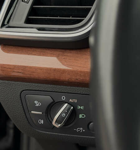 Чорний Ауді Ку 5, об'ємом двигуна 1.98 л та пробігом 191 тис. км за 26000 $, фото 26 на Automoto.ua