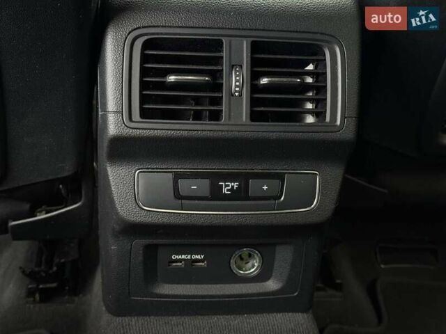 Черный Ауди Ку 5, объемом двигателя 1.98 л и пробегом 118 тыс. км за 27900 $, фото 57 на Automoto.ua