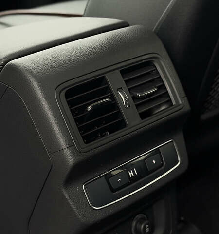 Чорний Ауді Ку 5, об'ємом двигуна 1.98 л та пробігом 191 тис. км за 26000 $, фото 18 на Automoto.ua