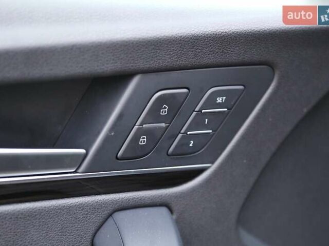 Черный Ауди Ку 5, объемом двигателя 1.98 л и пробегом 92 тыс. км за 36000 $, фото 30 на Automoto.ua