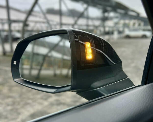 Черный Ауди Ку 5, объемом двигателя 1.98 л и пробегом 76 тыс. км за 35300 $, фото 41 на Automoto.ua