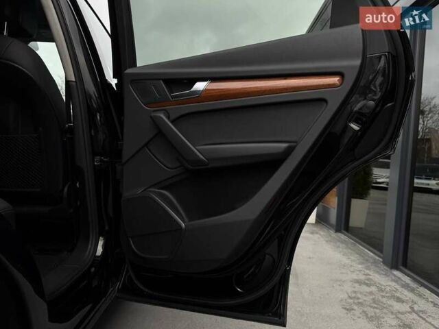 Черный Ауди Ку 5, объемом двигателя 1.98 л и пробегом 118 тыс. км за 27900 $, фото 63 на Automoto.ua