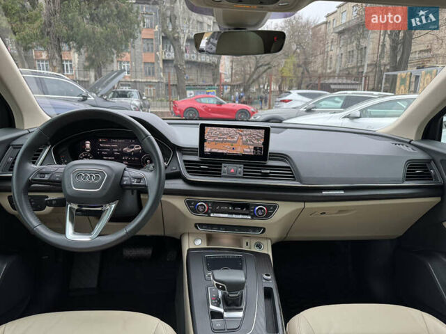 Черный Ауди Ку 5, объемом двигателя 1.98 л и пробегом 70 тыс. км за 27300 $, фото 13 на Automoto.ua