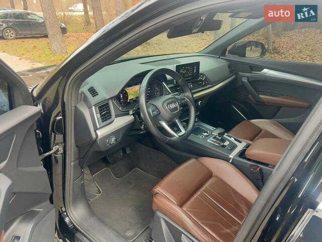 Черный Ауди Ку 5, объемом двигателя 1.97 л и пробегом 170 тыс. км за 32000 $, фото 11 на Automoto.ua