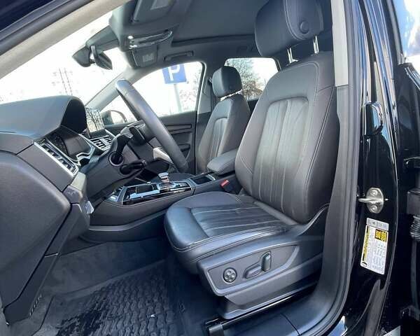 Чорний Ауді Ку 5, об'ємом двигуна 1.98 л та пробігом 42 тис. км за 38500 $, фото 11 на Automoto.ua