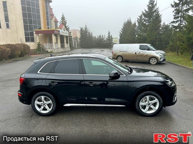 Чорний Ауді Ку 5, об'ємом двигуна 2 л та пробігом 71 тис. км за 27500 $, фото 4 на Automoto.ua