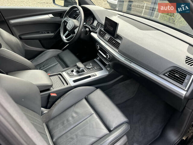 Черный Ауди Ку 5, объемом двигателя 2 л и пробегом 24 тыс. км за 31999 $, фото 23 на Automoto.ua