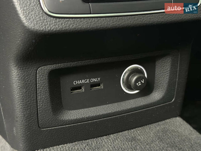 Черный Ауди Ку 5, объемом двигателя 1.98 л и пробегом 175 тыс. км за 23500 $, фото 25 на Automoto.ua