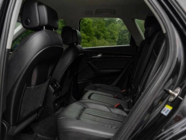 Ауди Ку 5 2020 в Киеве на Automoto.ua Черный Ауди Ку 5, объемом двигателя 2 л и пробегом 34 тыс. км за 16400 $, фото 9 на Automoto.ua