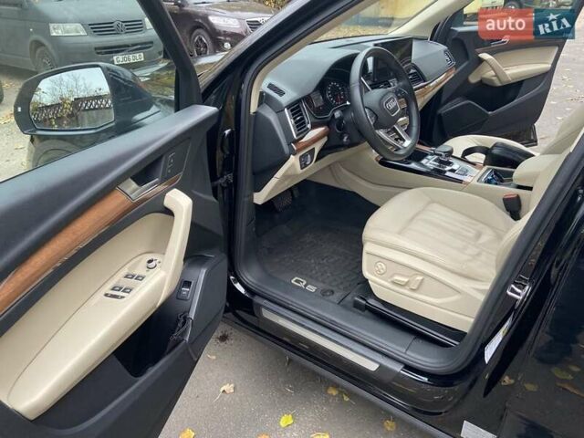 Черный Ауди Ку 5, объемом двигателя 2 л и пробегом 87 тыс. км за 30500 $, фото 8 на Automoto.ua