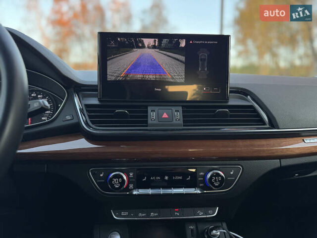 Чорний Ауді Ку 5, об'ємом двигуна 1.98 л та пробігом 42 тис. км за 28999 $, фото 24 на Automoto.ua