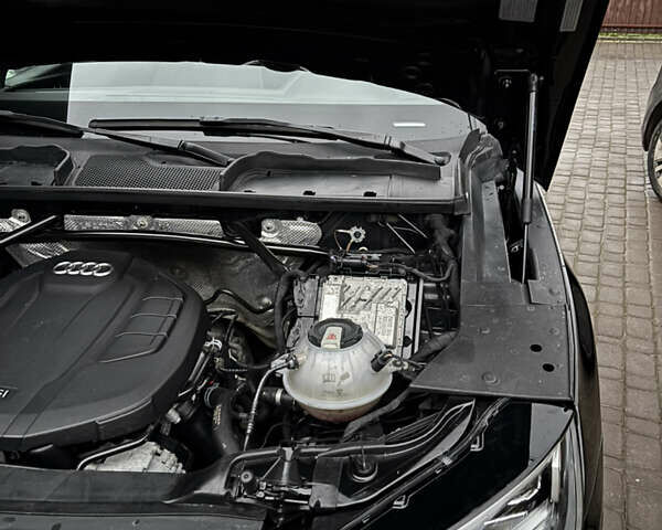 Чорний Ауді Ку 5, об'ємом двигуна 2 л та пробігом 72 тис. км за 25900 $, фото 35 на Automoto.ua
