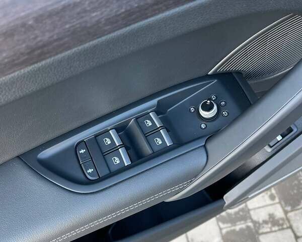 Чорний Ауді Ку 5, об'ємом двигуна 1.98 л та пробігом 42 тис. км за 38500 $, фото 13 на Automoto.ua