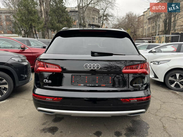 Черный Ауди Ку 5, объемом двигателя 1.98 л и пробегом 70 тыс. км за 27300 $, фото 6 на Automoto.ua