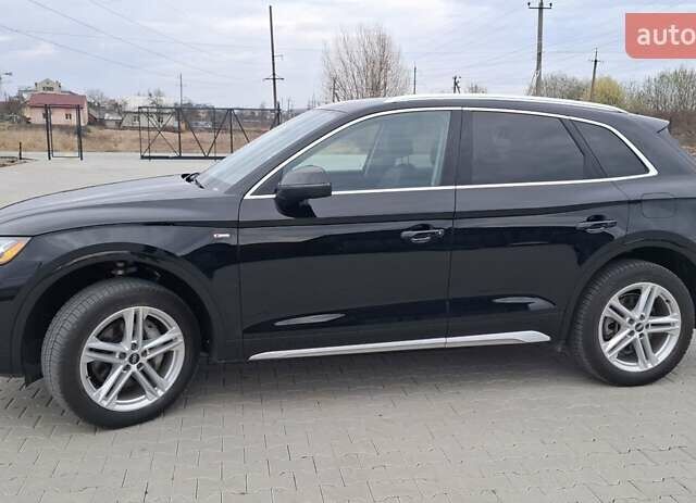 Черный Ауди Ку 5, объемом двигателя 1.98 л и пробегом 42 тыс. км за 41000 $, фото 1 на Automoto.ua