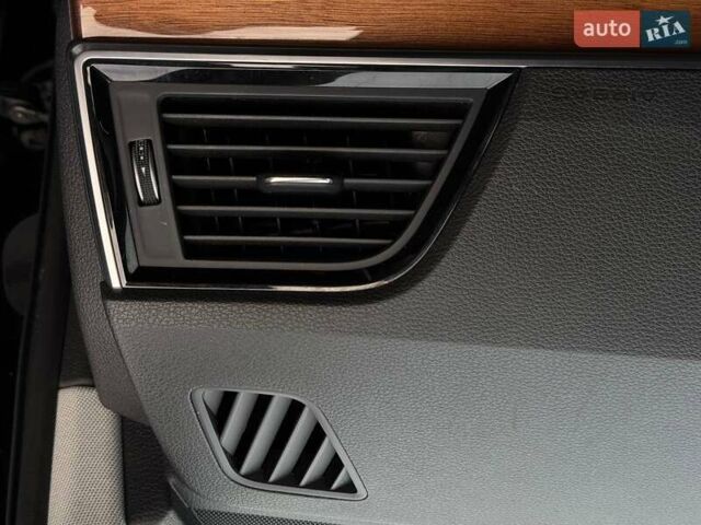 Черный Ауди Ку 5, объемом двигателя 1.98 л и пробегом 118 тыс. км за 27900 $, фото 82 на Automoto.ua