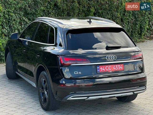 Чорний Ауді Ку 5, об'ємом двигуна 2 л та пробігом 76 тис. км за 28099 $, фото 58 на Automoto.ua