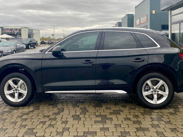 Чорний Ауді Ку 5, об'ємом двигуна 2 л та пробігом 40 тис. км за 35890 $, фото 5 на Automoto.ua