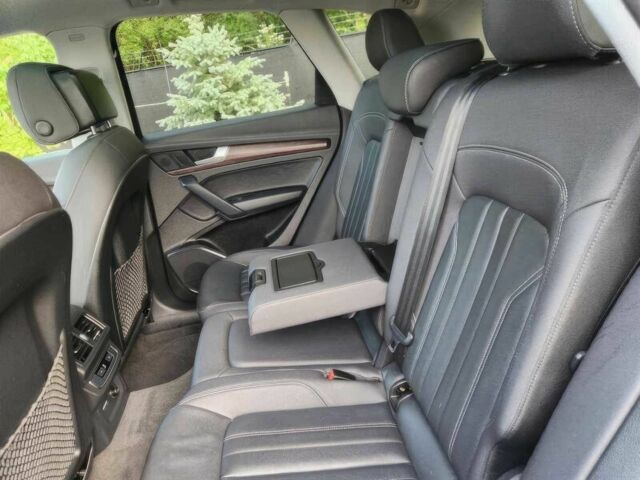 Чорний Ауді Ку 5, об'ємом двигуна 2 л та пробігом 22 тис. км за 21000 $, фото 12 на Automoto.ua