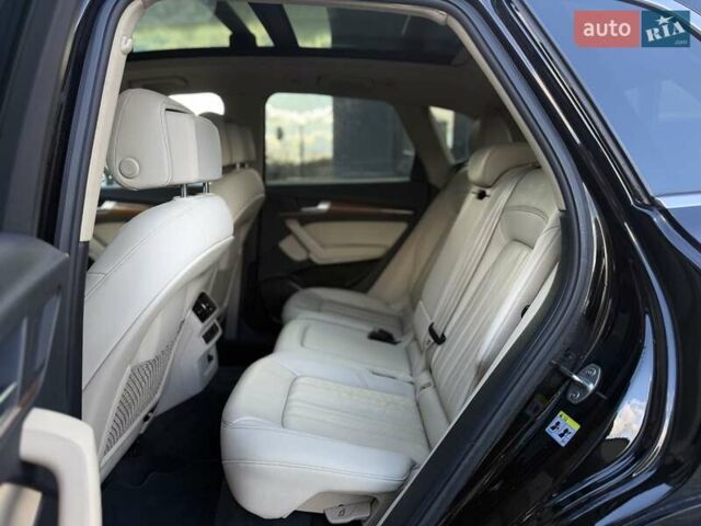 Черный Ауди Ку 5, объемом двигателя 1.98 л и пробегом 60 тыс. км за 30900 $, фото 74 на Automoto.ua