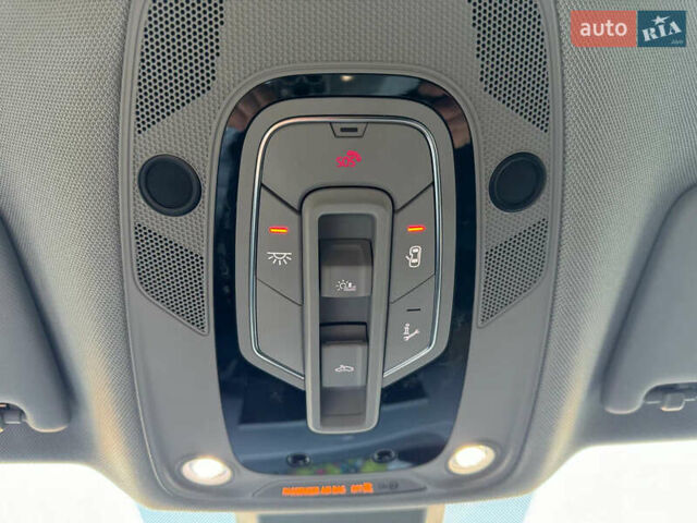 Черный Ауди Ку 5, объемом двигателя 1.98 л и пробегом 127 тыс. км за 30000 $, фото 14 на Automoto.ua