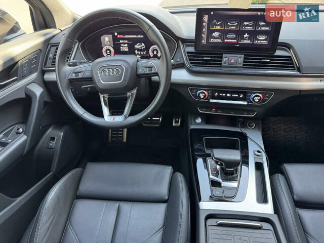 Черный Ауди Ку 5, объемом двигателя 1.98 л и пробегом 55 тыс. км за 37900 $, фото 40 на Automoto.ua