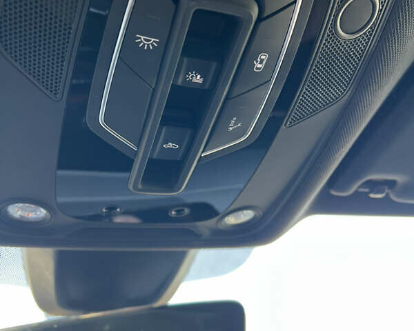 Черный Ауди Ку 5, объемом двигателя 2 л и пробегом 20 тыс. км за 29500 $, фото 18 на Automoto.ua