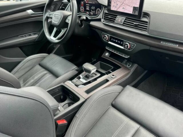 Черный Ауди Ку 5, объемом двигателя 2 л и пробегом 26 тыс. км за 10400 $, фото 8 на Automoto.ua