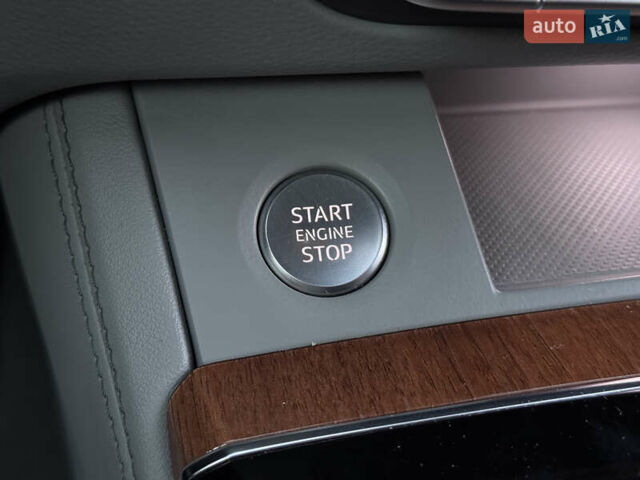 Черный Ауди Ку 5, объемом двигателя 1.98 л и пробегом 61 тыс. км за 37300 $, фото 47 на Automoto.ua