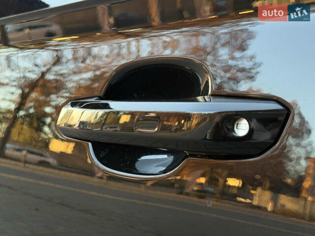 Черный Ауди Ку 5, объемом двигателя 1.98 л и пробегом 61 тыс. км за 37300 $, фото 79 на Automoto.ua