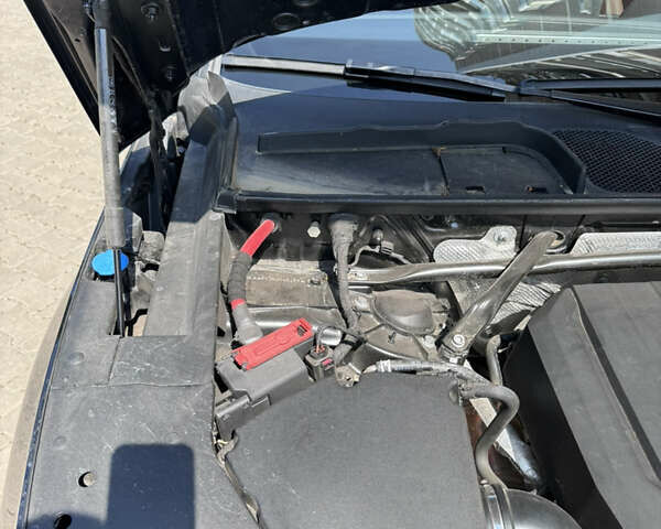 Чорний Ауді Ку 5, об'ємом двигуна 1.98 л та пробігом 84 тис. км за 35555 $, фото 23 на Automoto.ua