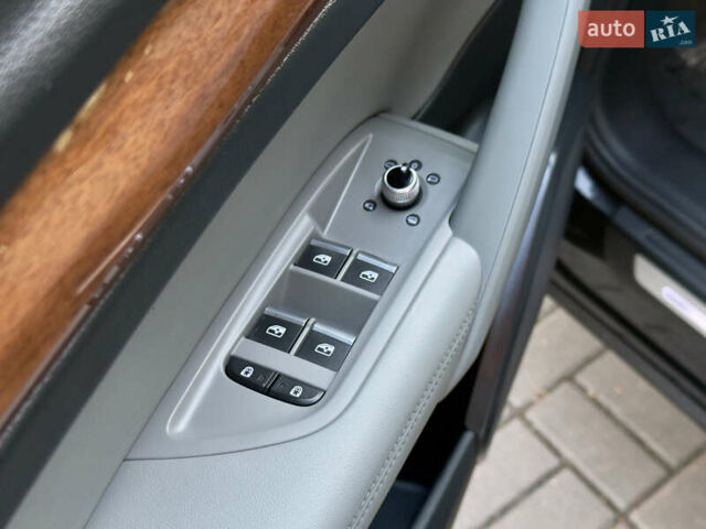 Черный Ауди Ку 5, объемом двигателя 1.98 л и пробегом 61 тыс. км за 37300 $, фото 81 на Automoto.ua