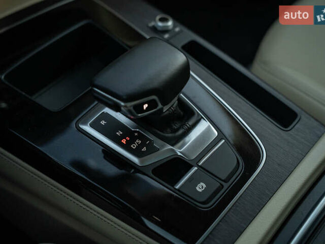 Чорний Ауді Ку 5, об'ємом двигуна 1.98 л та пробігом 46 тис. км за 42900 $, фото 32 на Automoto.ua